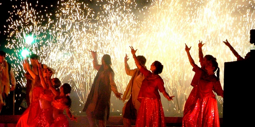 Varkala has one of the most lively new year celebrations with parties and traditional performances