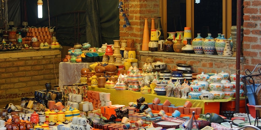 Buy ceramic products in the Delhi Haat which is one of the best things to do in South Delhi