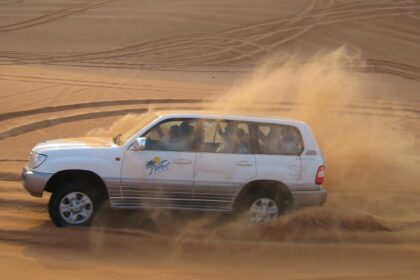 Desert safari in Sharjah provides exciting activities for tourists to enjoy and be entertained.