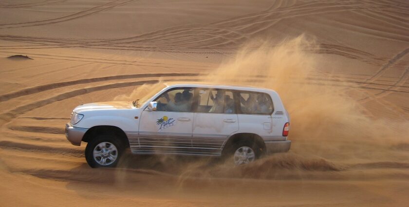 Desert safari in Sharjah provides exciting activities for tourists to enjoy and be entertained.