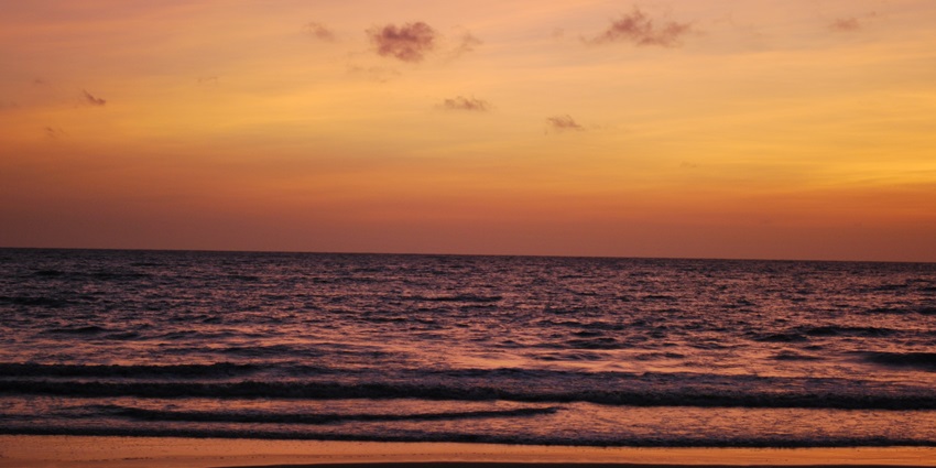 Devka Beach is among the best places to visit near Silvassa for all the beach bums out there.
