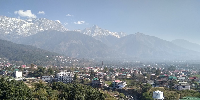 Nestled in the Himalayas, known for its picturesque landscapes and vibrant Tibetan culture.