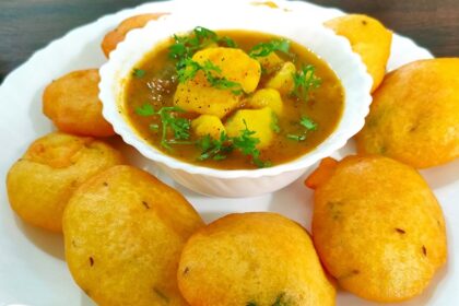 Dhuska is one of the traditional dish out of the best street food in ranchi offering authentic flavours