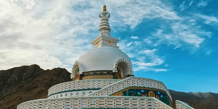 Gompa Dip Tse Chok Ling is one of the popular Monasteries in Mcleodganj, Himachal Pradesh.