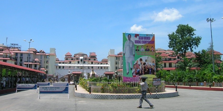 Dispur, a blend of modernity and tradition, is one of the best places to visit in Assam.