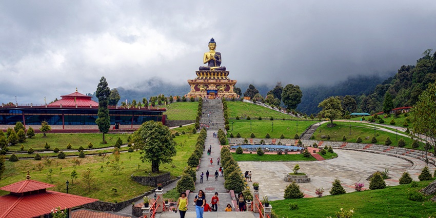 A tall Buddha Stupa near the Namchi Monastery