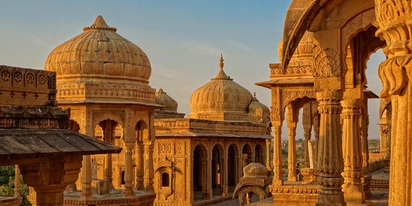 Draksharamam is a popular temple dedicated to Lord Shiva with a detailed architecture