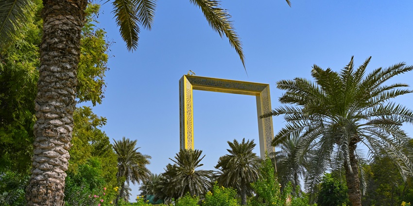 An image of the Dubai Frame, a famous piece of architecture found in Zabeel Park.