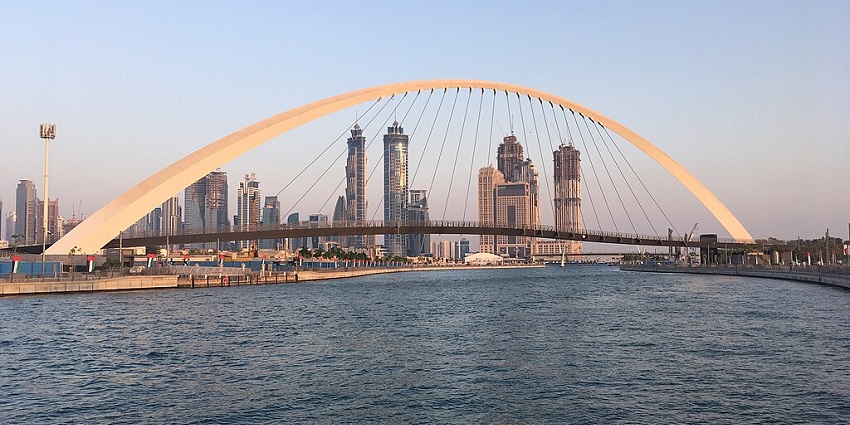 There are numerous water sport centres available near the famous Dubai Water Canal.