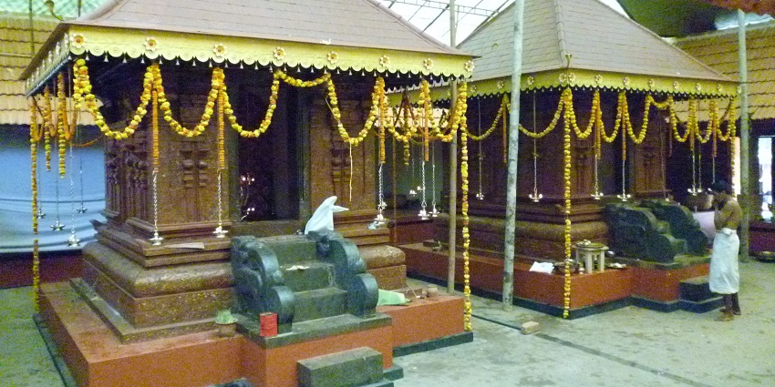 Durgambika Temple is visited by a large number of devotees on a daily basis.