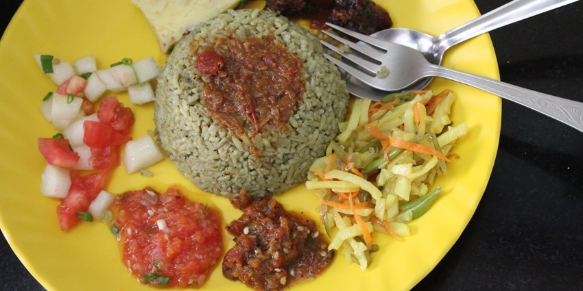Many eating joints and street shops near Rhino Heritage Museum offer food options.