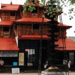 The temple has a lot of intricate carvings that one can admire on their visit to Kerala.