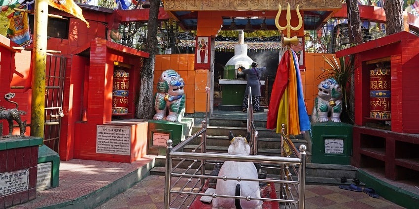 The Mahakal Temple is a sacred Hindu temple located in Darjeeling in the state of West Bengal.