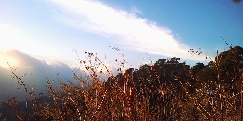 Kasauli is an ideal place to visit in Himachal in May for a quick hilltop getaway with your friends