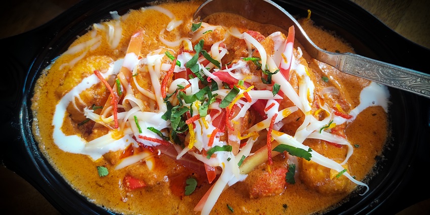 Try Meghalayan food to have a feel of the local cuisine and a sense of experiment.