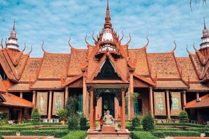 A photograph of the entrance of the museum of Cambodia which is popular among tourists.