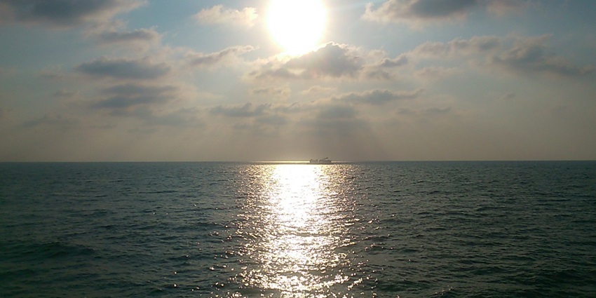 Sunset at Galle Face Green, a popular beachfront promenade in Colombo.
