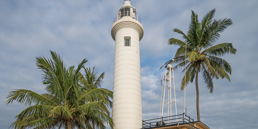 Visiting the historical Galle Fort is one of the best things to do in Galle, Sri Lanka.