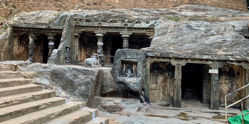 Gandikota Belum Caves are one of the most enchanting places to visit for all travellers.