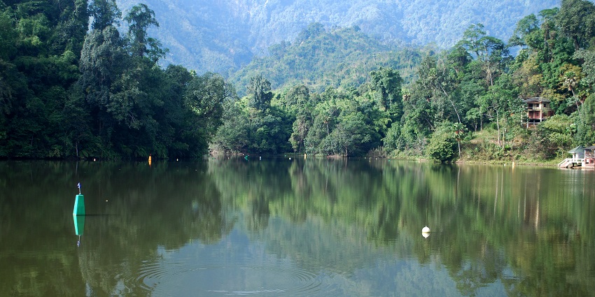 Ganga lake provides a relaxing site among places to visit in Itanagar.