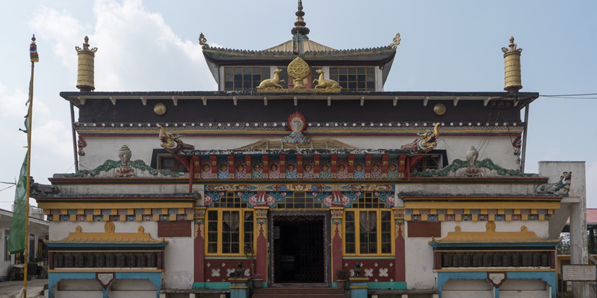 Ghoom Monastery is one of the best places to visit in West Bengal for a spiritual sojourn.