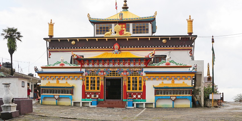 Explore the Ghoom Monastery Market for a wonderful experience of shopping in Darjeeling.