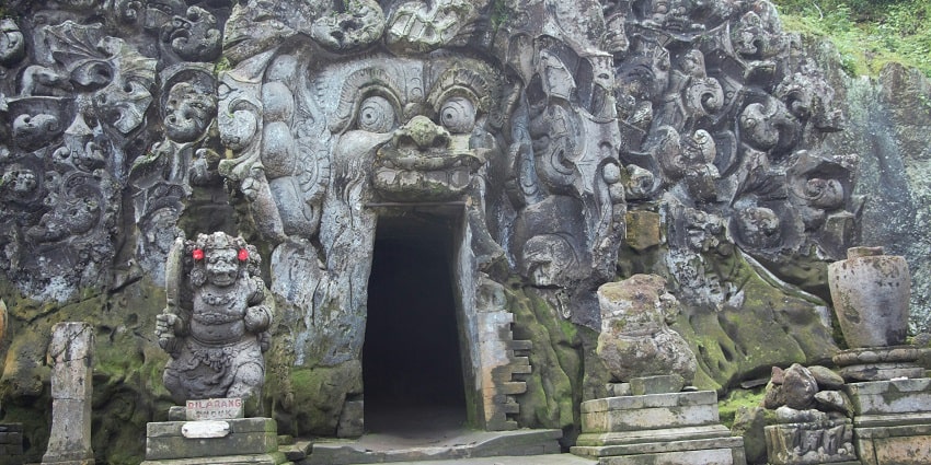 Goa Gajah is one of the best Bali caves for everyone to visit, learn and explore.