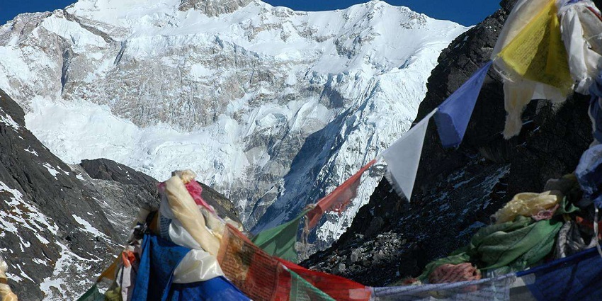 Enjoy the amazing scenes at Goecha La Pass, one of the places to visit in Sikkim in June.
