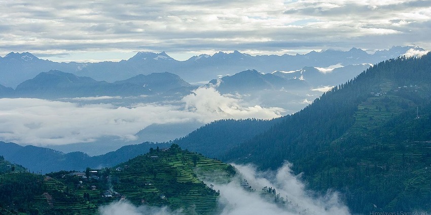 Panoramic view of the beautiful Himalayan national wildlife park in the Kullu district