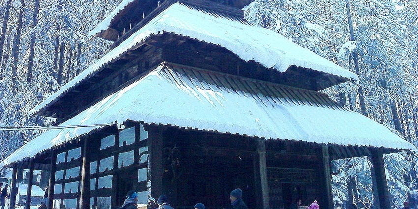 Hadimba temple is the ideal tourist attraction in manali for travellers seeking a spiritual retreat
