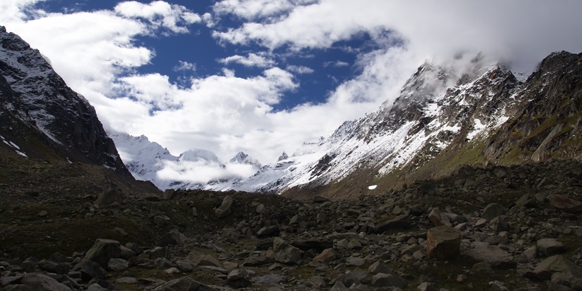 Hampta pass offers magnificent views of the snow covered mountains around