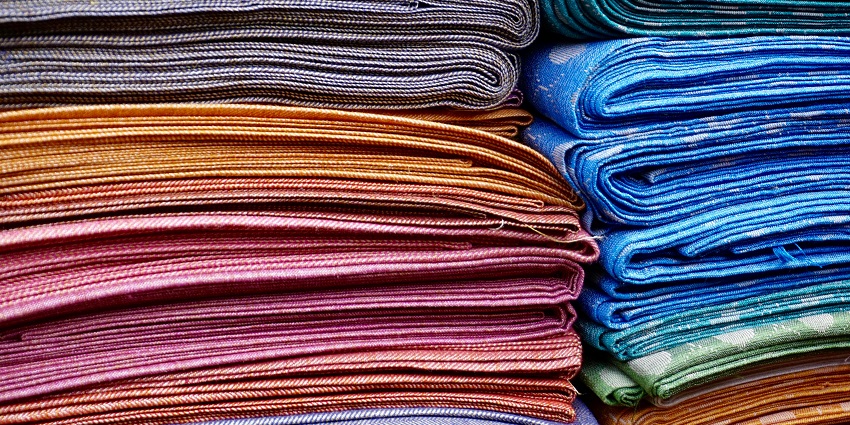 Hatibagan Market is one of the most vibrant places for saree shopping in Kolkata.