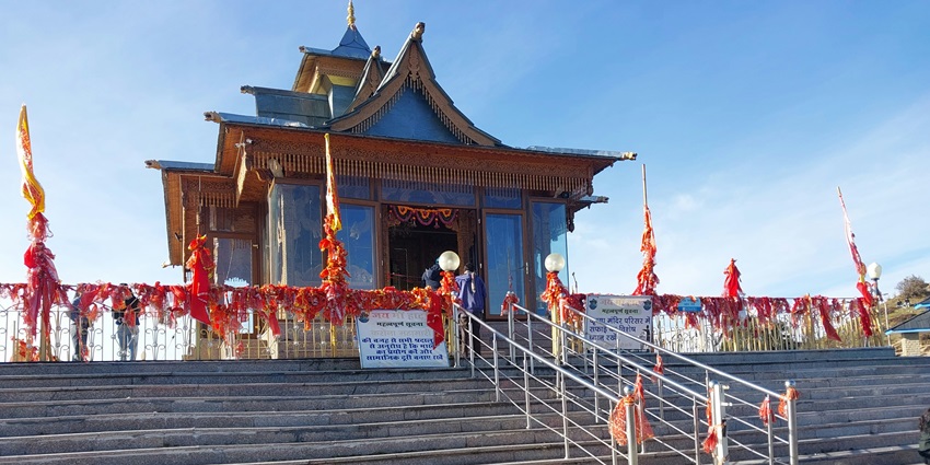 Hatu Peak is one of the most enchanting destinations for all travellers to visit.