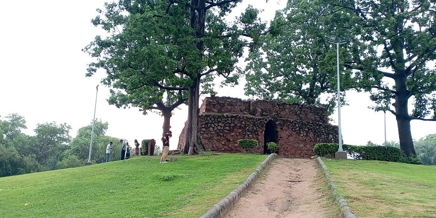 Hauz Khas Village is one of the best places to visit near Lajpat Nagar in Delhi.