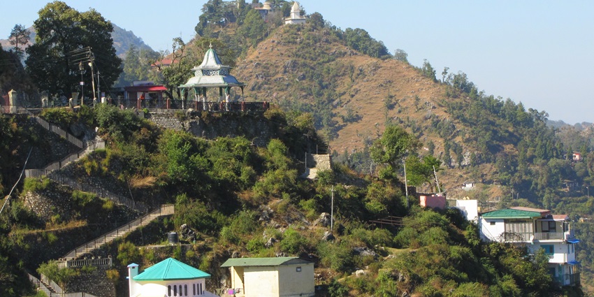 Hawa Ghar is one of the best places to visit around Dorje Drak Monastery for all.