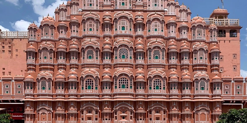 Jaipur, one of the places to visit near Delhi in October, has the marvellous Hawa Mahal.