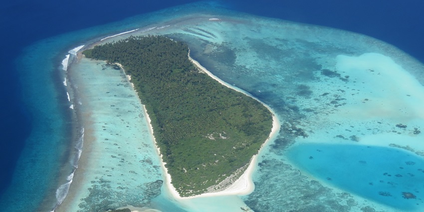 Indulging in a helicopter ride is one of the top things to do in Maldives with family.
