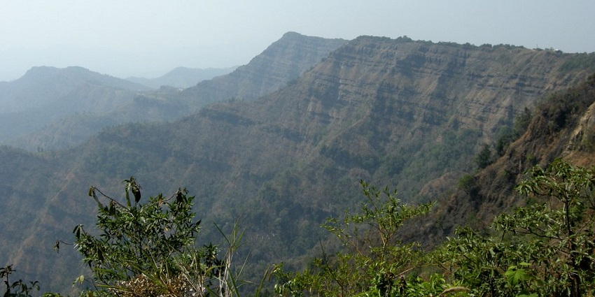 Watch the breathtaking views at the Hmuifang Mountain, a must-visit spot in Aizawl.