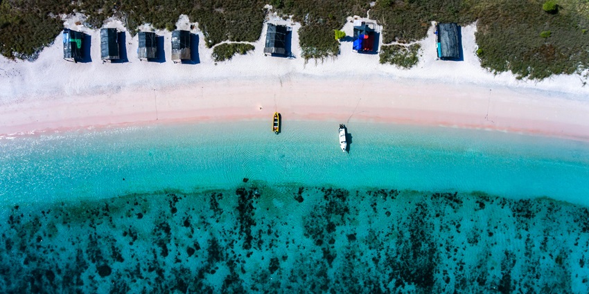A bird’s eye view of turquoise blue waters and golden shores of the famous Ho Tram