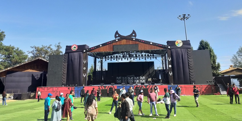 To enjoy the Hornbill Festival, you may visit the attraction during the winter season.
