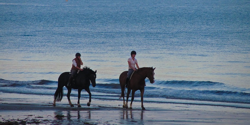 This is the best way for couples who love adventure to spend Valentine's day in Bali