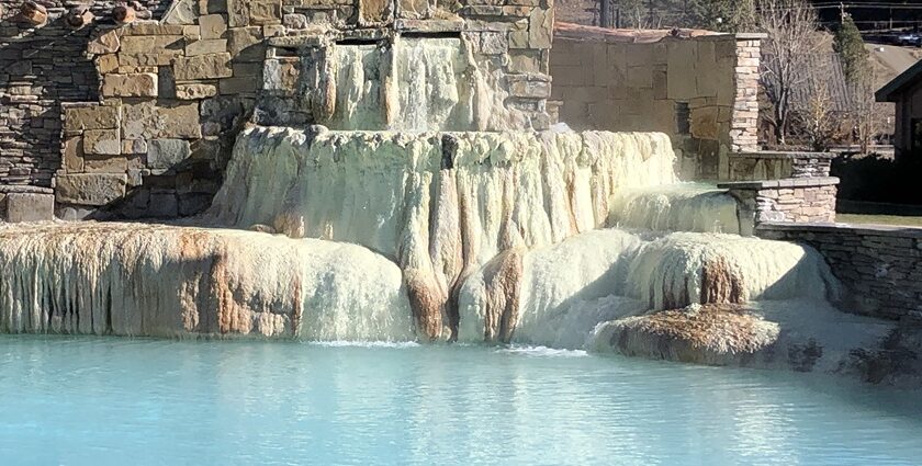 Beautiful image of naturally formed Vashist hot spring near the Vashist Temple