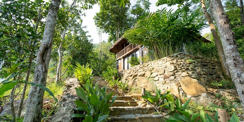 The snapshot of a scenic resort in the hotel near Marat Longri Wildlife Sanctuary