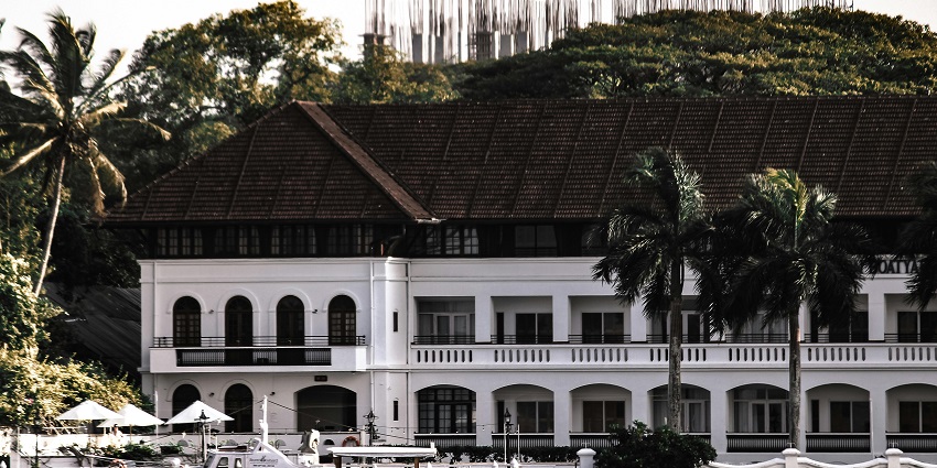 Hotel Airlink Castle hosts fun-filled New Year celebrations with vibrant decor and festive atmosphere.