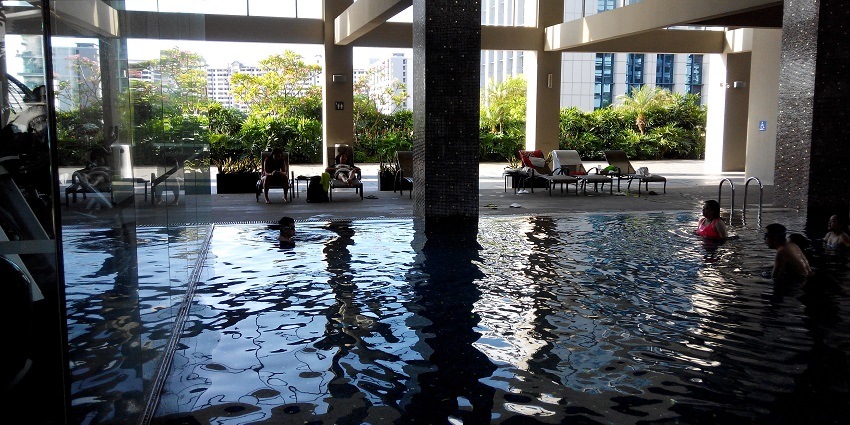 There are various hotels to stay near this beach with spectacular views and facilities.