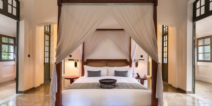 Enjoy comfortable stay at one of the hotels near the Gonjang Monastery on your Sikkim trip