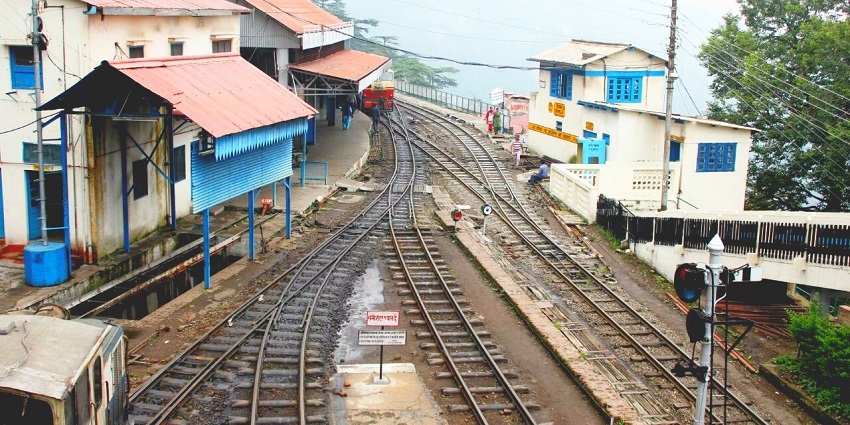 An image of Shimla railway station, a way to reach Jain temple in Shimla, Himachal Pradesh.