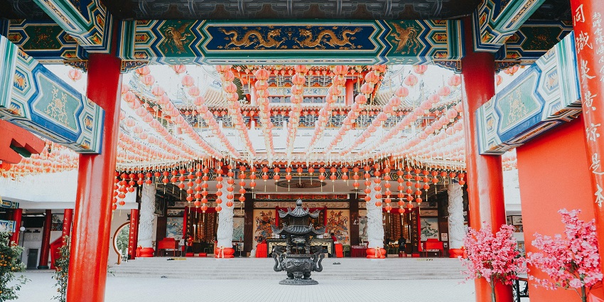 The temple can be reached by road and as per your convenience you can board a taxi or bus.