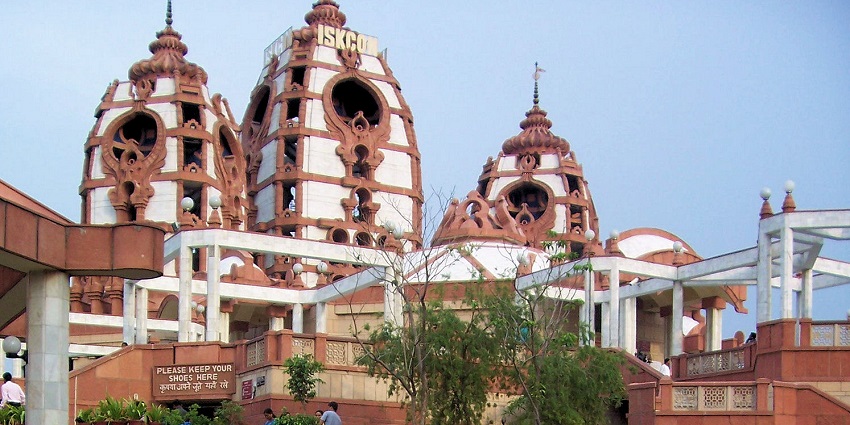 ISKCON Temple, a spiritual centre, is one of the best places to visit near Lotus Temple.