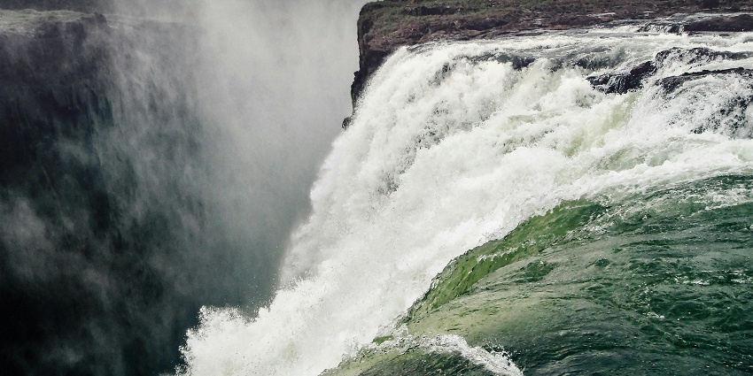 Imilchang Dare Falls, one of the less explored waterfalls in Meghalaya, are magnificent.